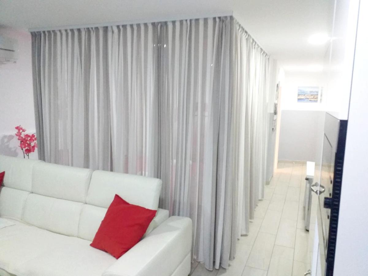 Apartment Palada 1